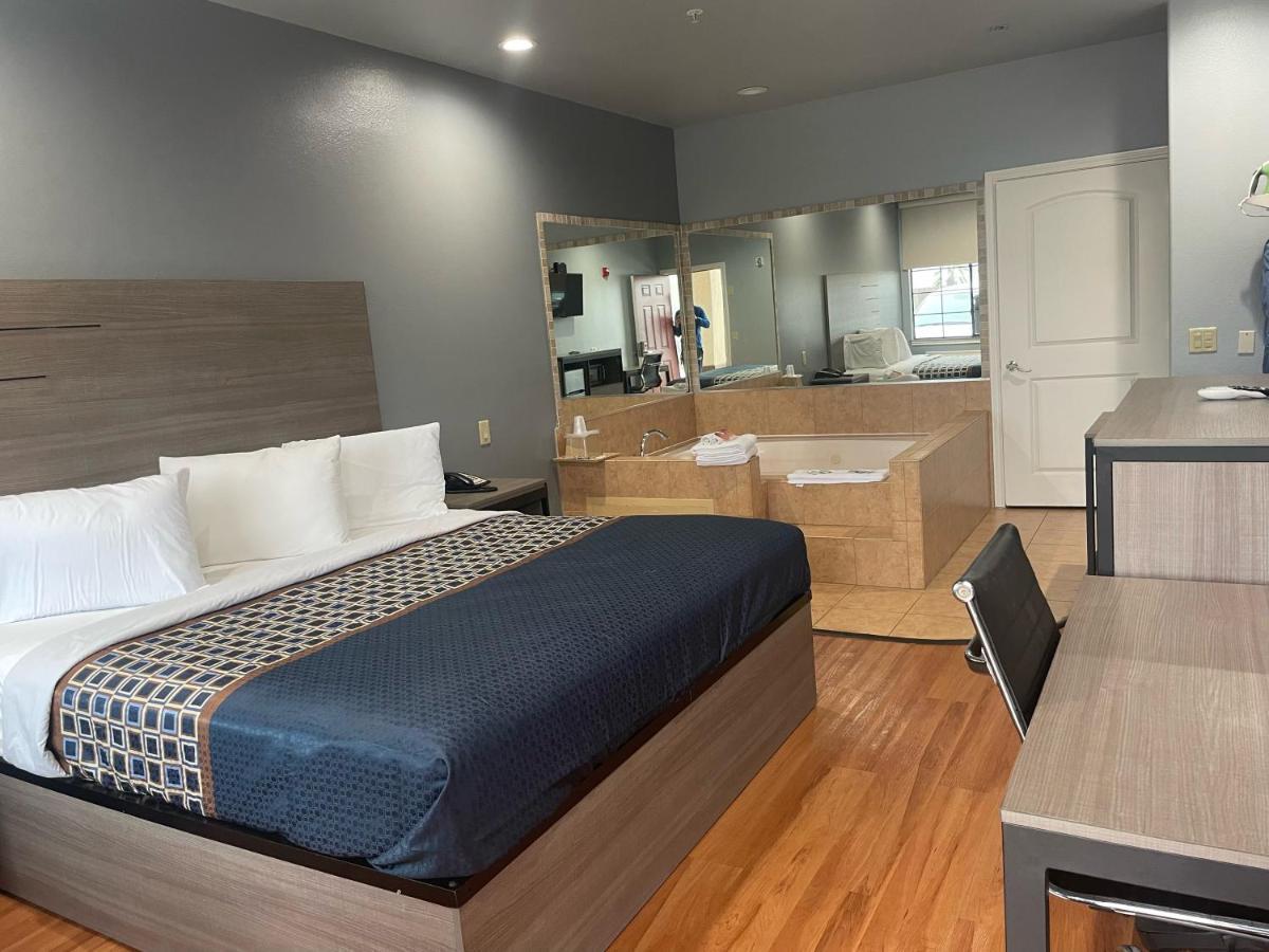 Palace Inn - Baytown I-10 Εξωτερικό φωτογραφία